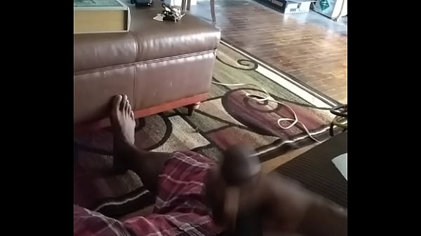 Play MP4 - BBC jacking off