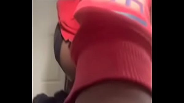 Nonton Girl Making Her Ass Bounce thumbnail