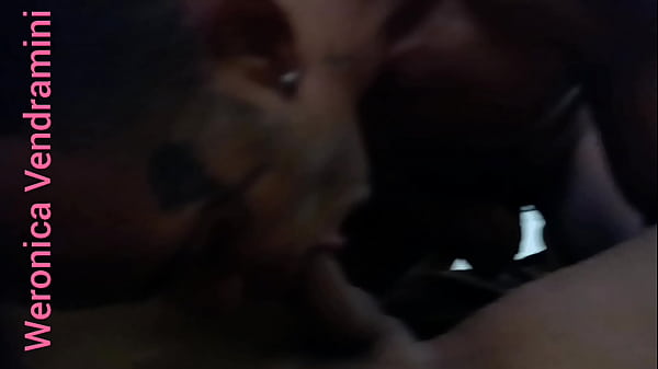 Boneca N&atilde;o Resistiu Sentou Na Pica Do Dotad&atilde;o Gostos&atilde;o thumbnail