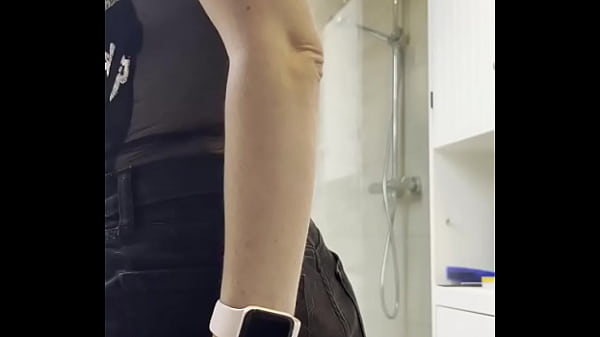 Nonton I Kinda Like Giving Myself A Wedgie... thumbnail