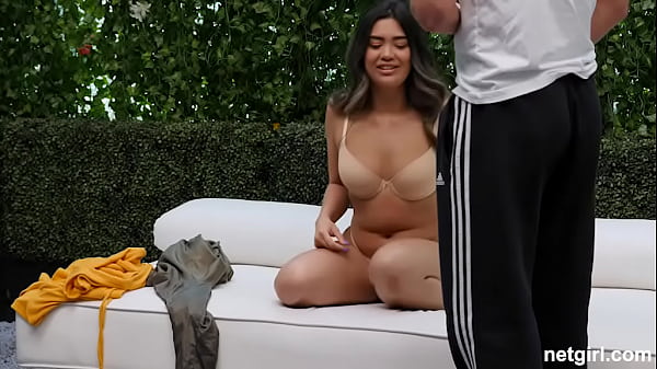 Play MP4 - 1694 ava stream