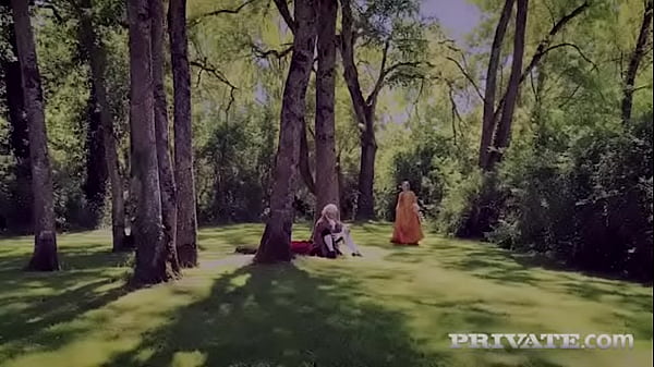 Tiffany_Tatum Fucks in the GreatOutdoors