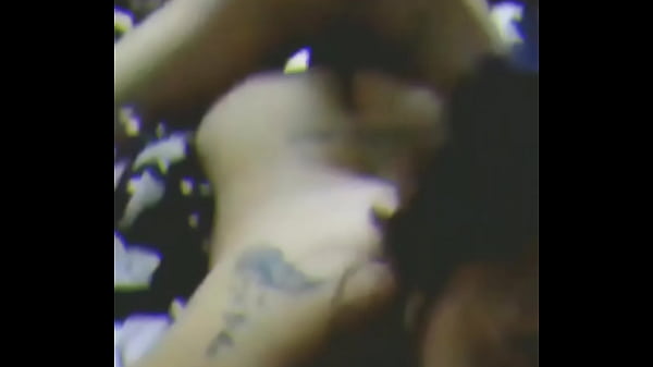 Meterminó cogiendo el vecino hasta darmeleche