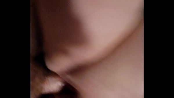 Play MP4 - Wife stretching ass for BBC