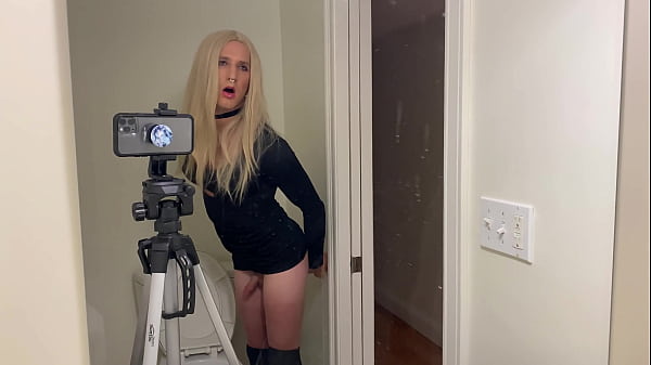 Play MP4 - Hot Crossdresser Gets Fucked By Ejaculation Dildo