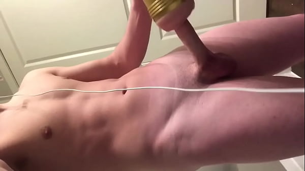 Te gustaria que jugara con tu culito? 