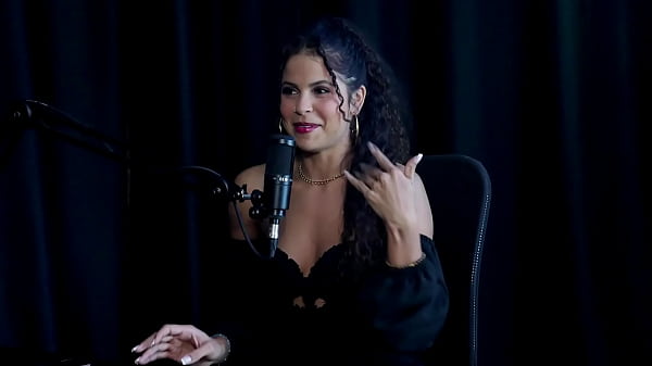 Tem certas coisas nela que s&atilde;o pequenininhas era modelo deu dicas para mulheres e conversou com a m&atilde;e sobre vender conte&uacute;dos sweet karolzinha watch sheer red 