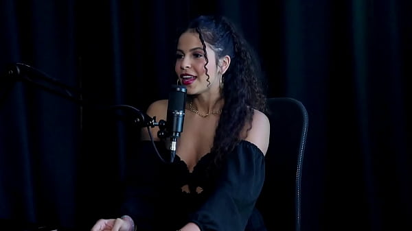 Tem certas coisas nela que s&atilde;o pequenininhas era modelo deu dicas para mulheres e conversou com a m&atilde;e sobre vender conte&uacute;dos sweet karolzinha watch sheer red 