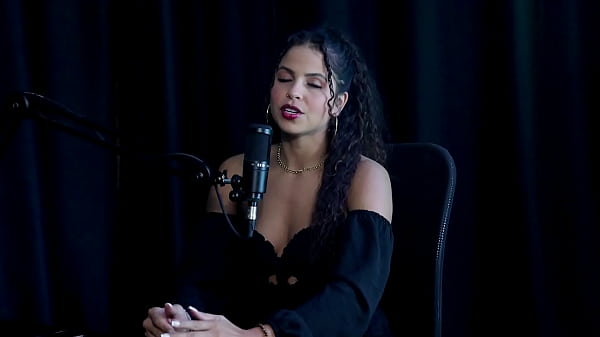 Tem certas coisas nela que s&atilde;o pequenininhas era modelo deu dicas para mulheres e conversou com a m&atilde;e sobre vender conte&uacute;dos sweet karolzinha watch sheer red