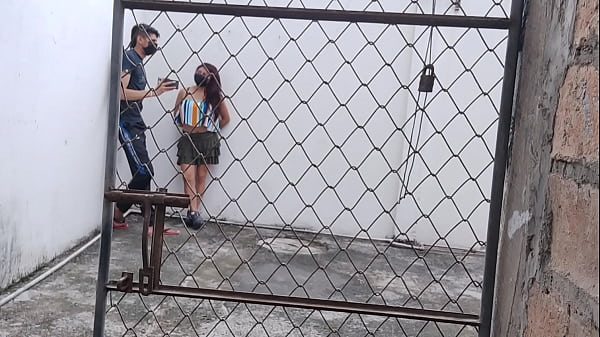 Boyfriendsmeet tohave a_conversation andthe girlfriend_shows him her buttocks that he can fuck