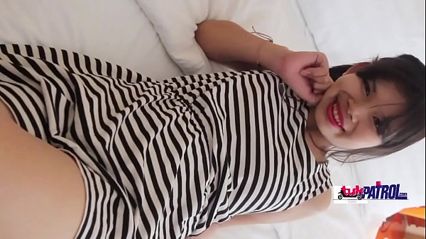 Thai girl_Nana vs_really_big cock