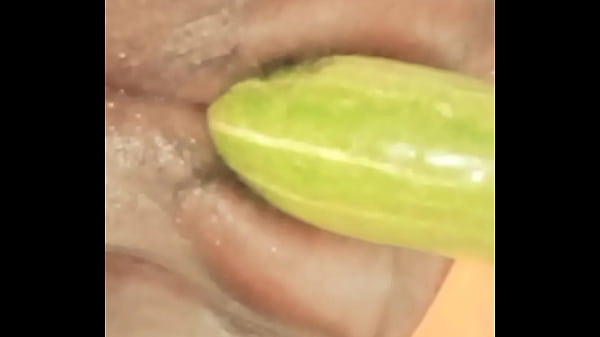 Housewife Desi_Bhabhi fucked inboobs pussy andmouth and then_peed