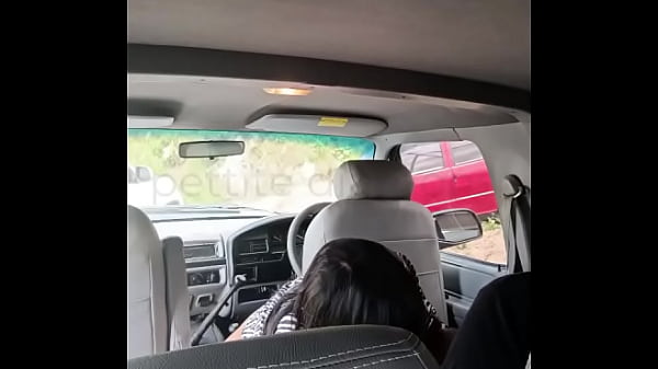 Play MP4 - sexo en publico sexo en el parqueadero