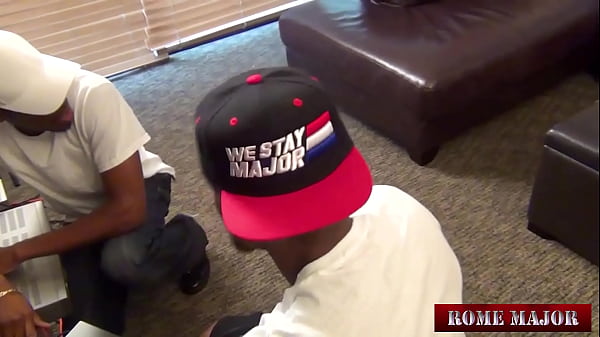 Interracial threesome mature leilani lei gets serviced by two bbc studs