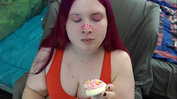 Fat Shemale Cumshots Cookie With Big Dick Then Swallows It Closeup Food Play thumbnail