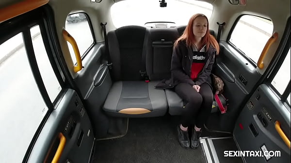 Amateur girl gets fucked hard 