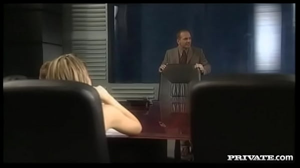 Black diamond masturbates while getting licked before giving a blowjob 