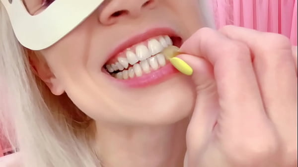 Gummy bears vore mia mimi 