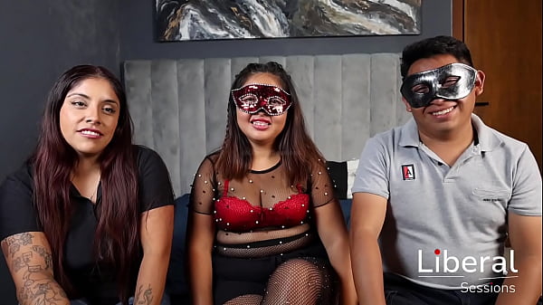 Nonton Nace Una Cuckquean - Se Coge A Otra Frente A La Esposa thumbnail