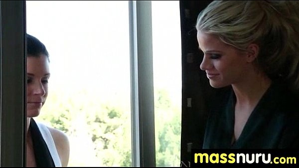 Lucky Client gets_a Full_Service_Massage_4