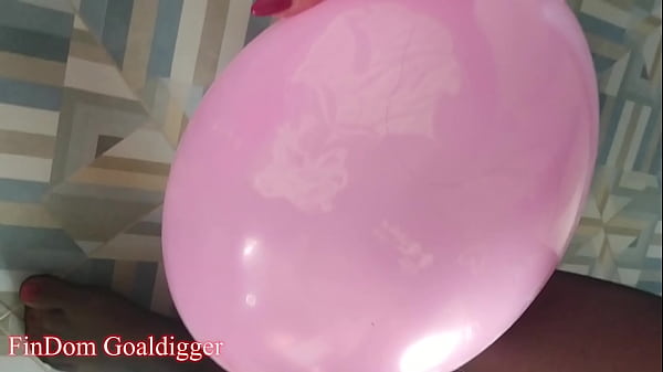 Highly arched feet in stockings 