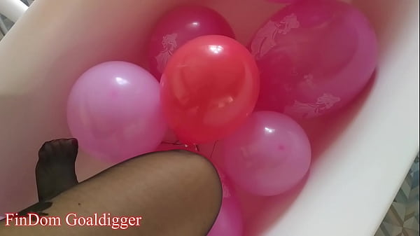 Highly arched feet in stockings 