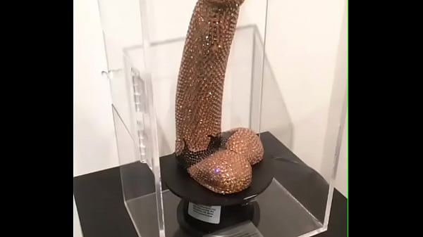 Nonton Sparkly Big Dick thumbnail