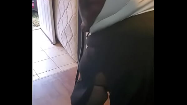 Nonton Ssbbw Struggles Too Walk thumbnail