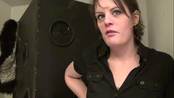 Gangbang_for two_brunettes