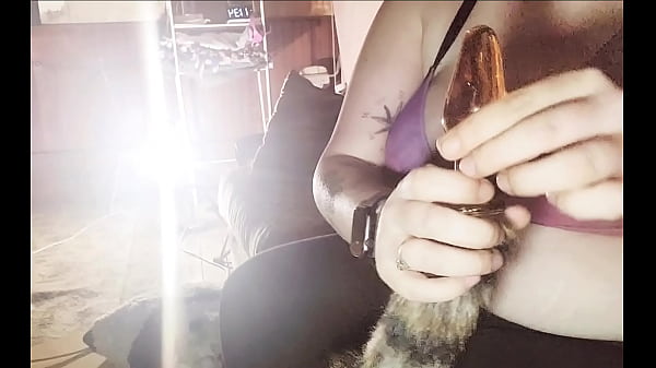 Nonton I Love My Anal Plug thumbnail