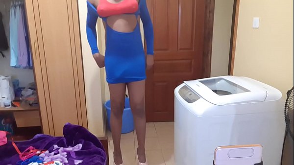 ब्लू ड्रेस डिक रगड़ thumbnail