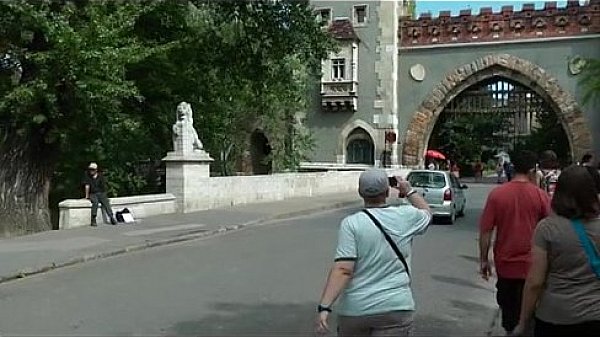 Awesome public sex adventure with hot babe 