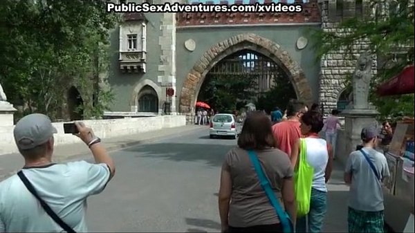 Play MP4 - Awesome public sex adventure with hot babe