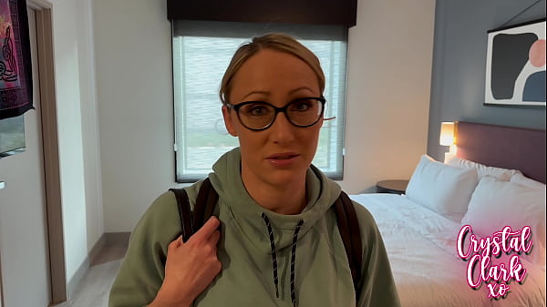 Play MP4 - Stepmom Visits Me At College