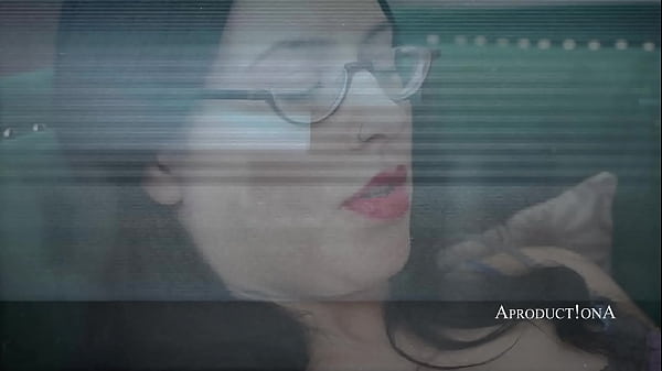 Nonton Passionately Wetting Leggings And Enjoying Golden Shower thumbnail