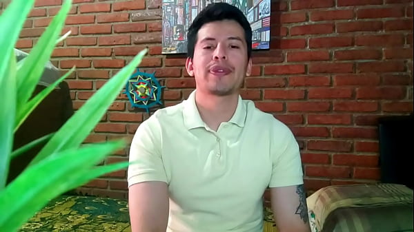 Hombre vergon me quito la virginidad 