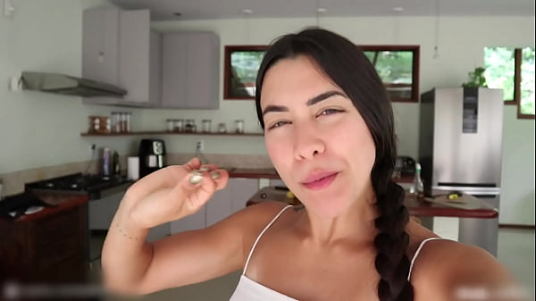 Nonton Sexual Adventure: Living On An Island - Porn Vlog thumbnail