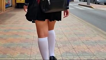 Watch Ella Me dijo Solo unos besitos, Pero Termino Dandome El Culo!! Colegiala Es Tímida Pero Saliendo De Clases Coge Como Puta!! La mas estudiosa del salón! - Video casero