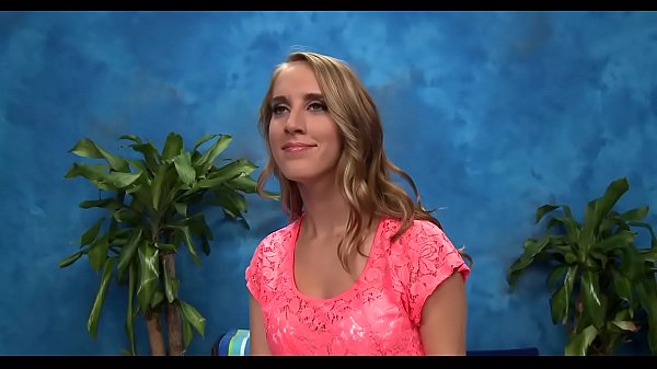 Nonton Body Massage thumbnail