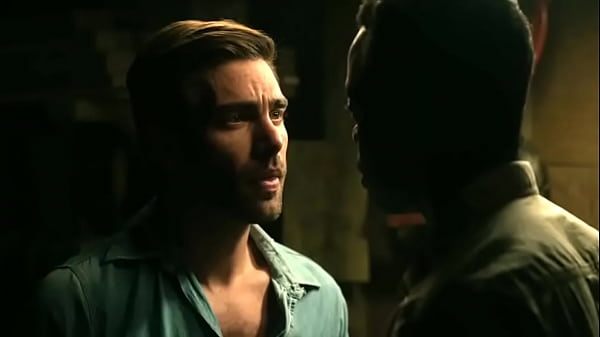 Gay Kiss from Mainstream Television - #6 | gaylavida.com 