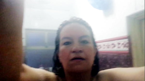 Nonton Tomando Video Para Su Amor thumbnail