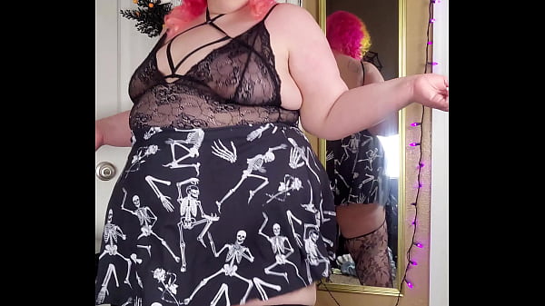 Goth bbw boobie bouncing 