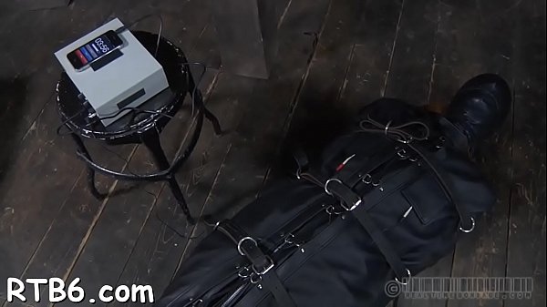 Upside down hottie gets her nipps clipped during hardore_sex