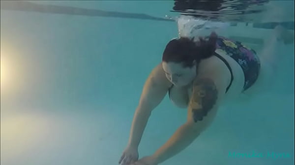 Ssbbw Swimming With Underwater Views thumbnail