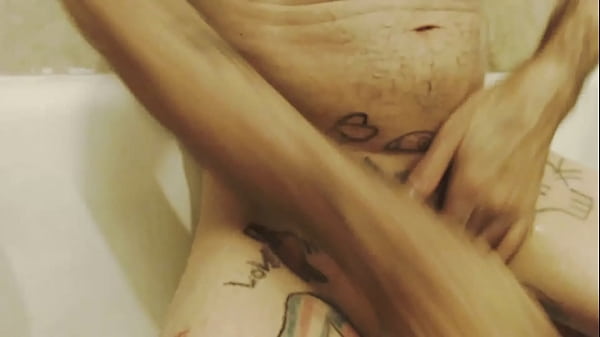 Play MP4 - masterbating how to