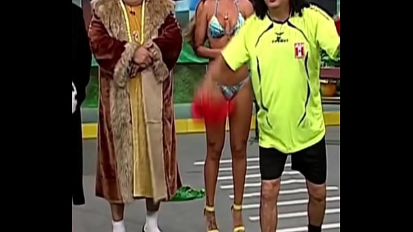 Dorita orbegoso tremendo culazo en tv peruana bikini
