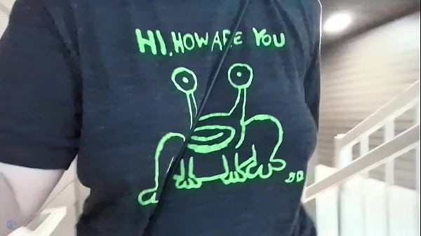 Nonton Walking Up The Stairs Without A Bra thumbnail