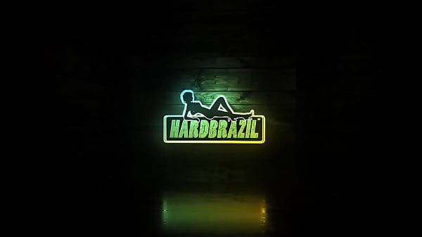 Paola Gurgel dando o rabo para o dotado Ed Junior 