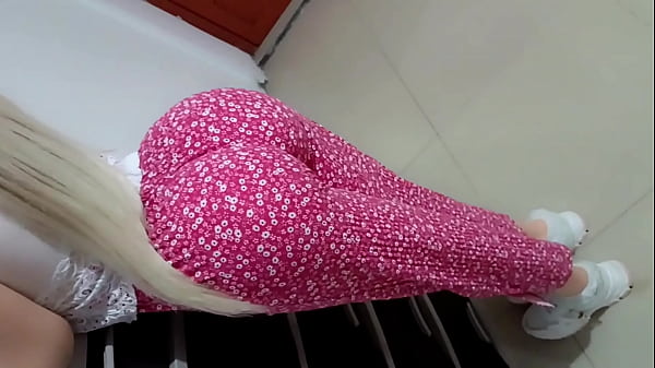 Play MP4 - Nice ass blonde stepdaughter pays with condomless sex after crashing her stepdad's car