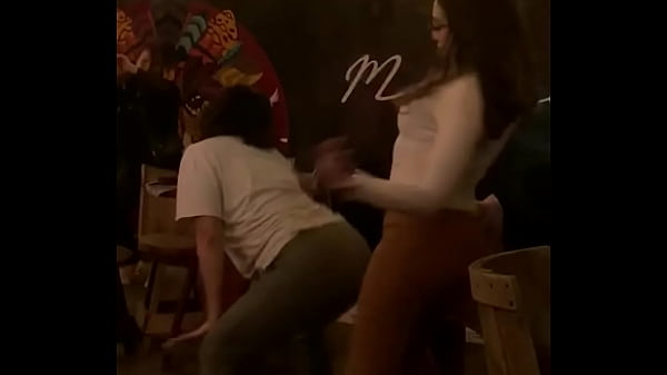 Perreo entre chicas